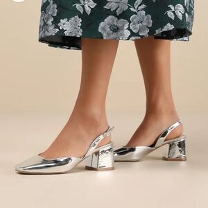 NWOT Lulus Carlson Silver Patent Slingback Low Block Heel Party Pumps  Sz 8